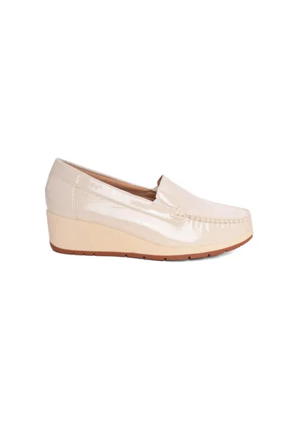 01-4230 Wedge Moccasin