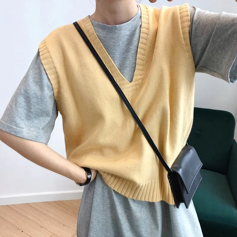 Autumn Women Casual Pullovers V-Neck Sleeveless Knit Chic Sweater Tops Vest Streetwear