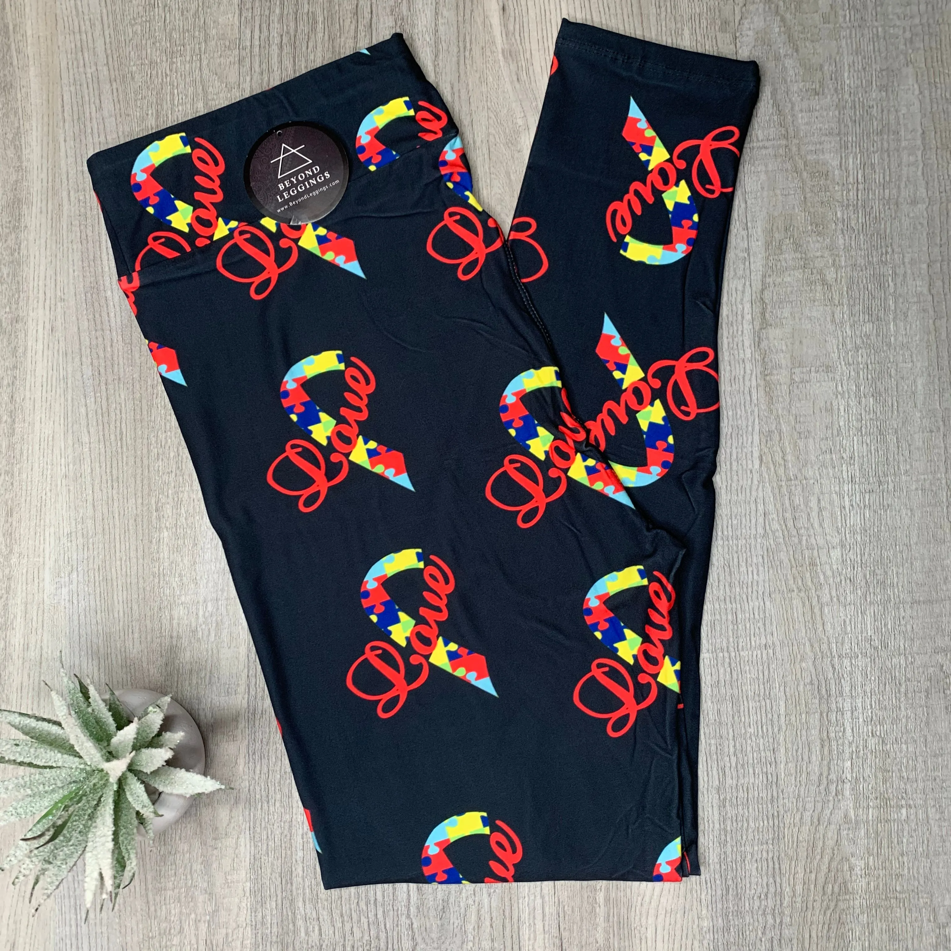 Love Puzzle Ribbon Print Soft Leggings