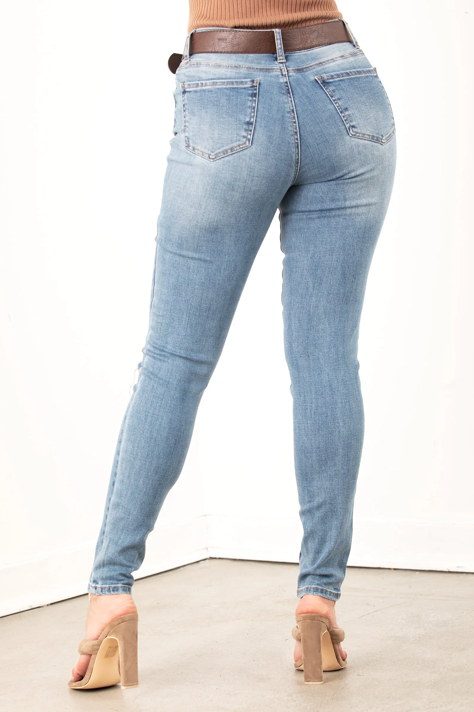 Mid Rise Classic Skinny Medium Jeans