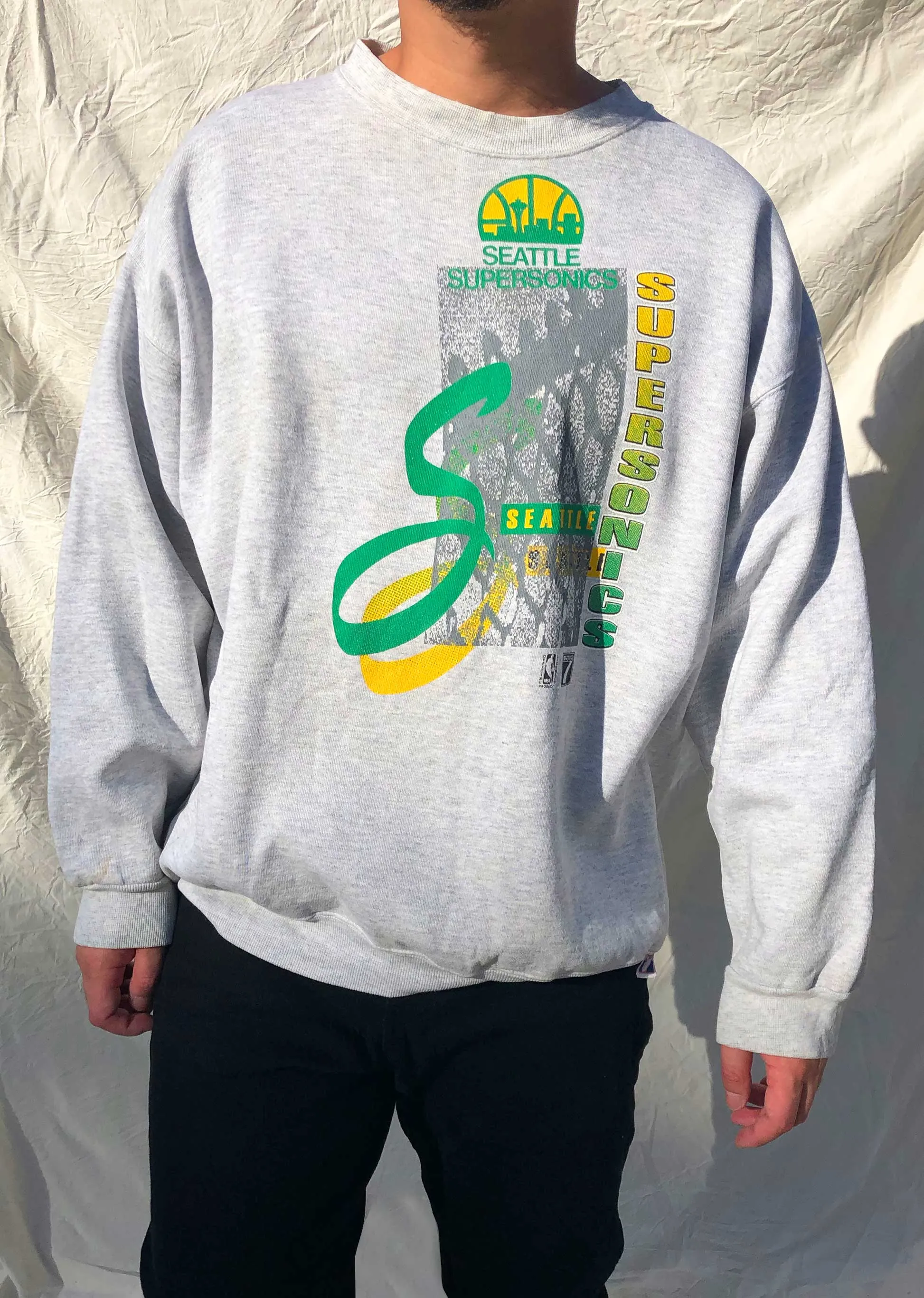 Vintage Logo 7 90's NBA Seattle Supersonics Sweater Grey (XXL)